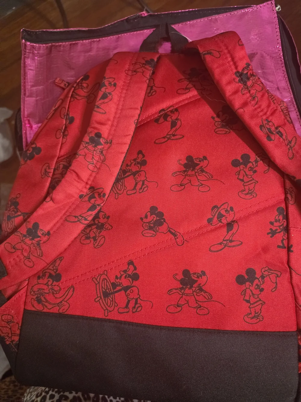 Disney official themed